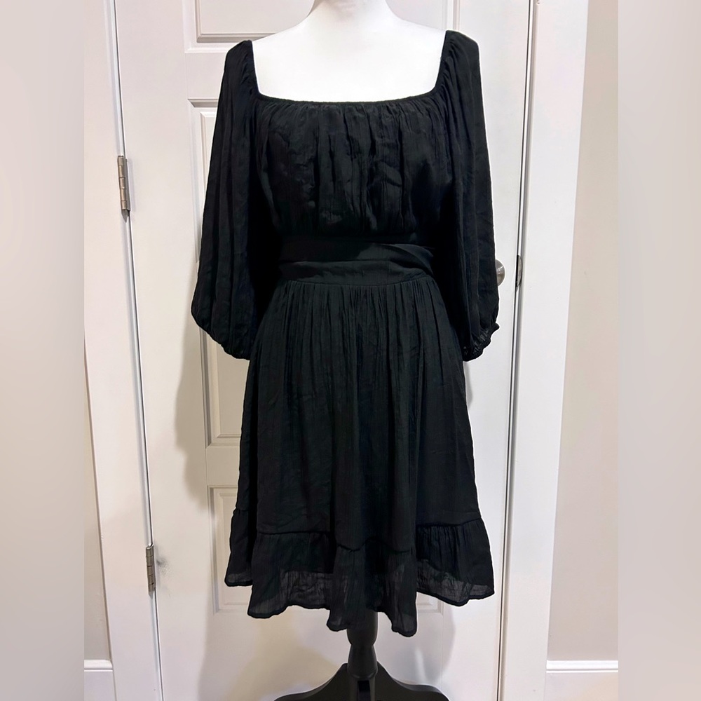 ABERCROMBIE & FITCH Black Dress with Tie Back